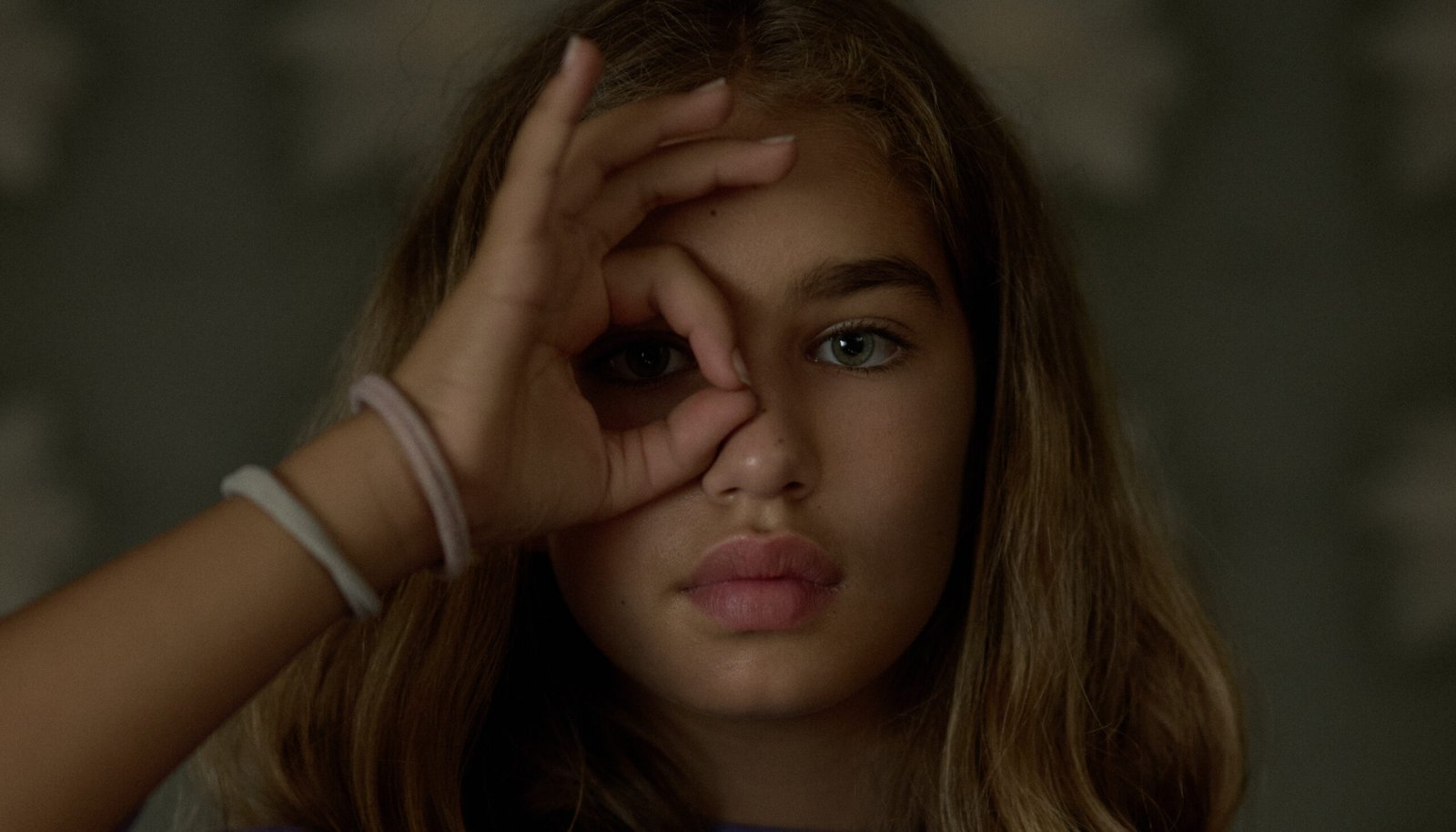 ERASERHEAD IN A NITTED SHOPPING BAG